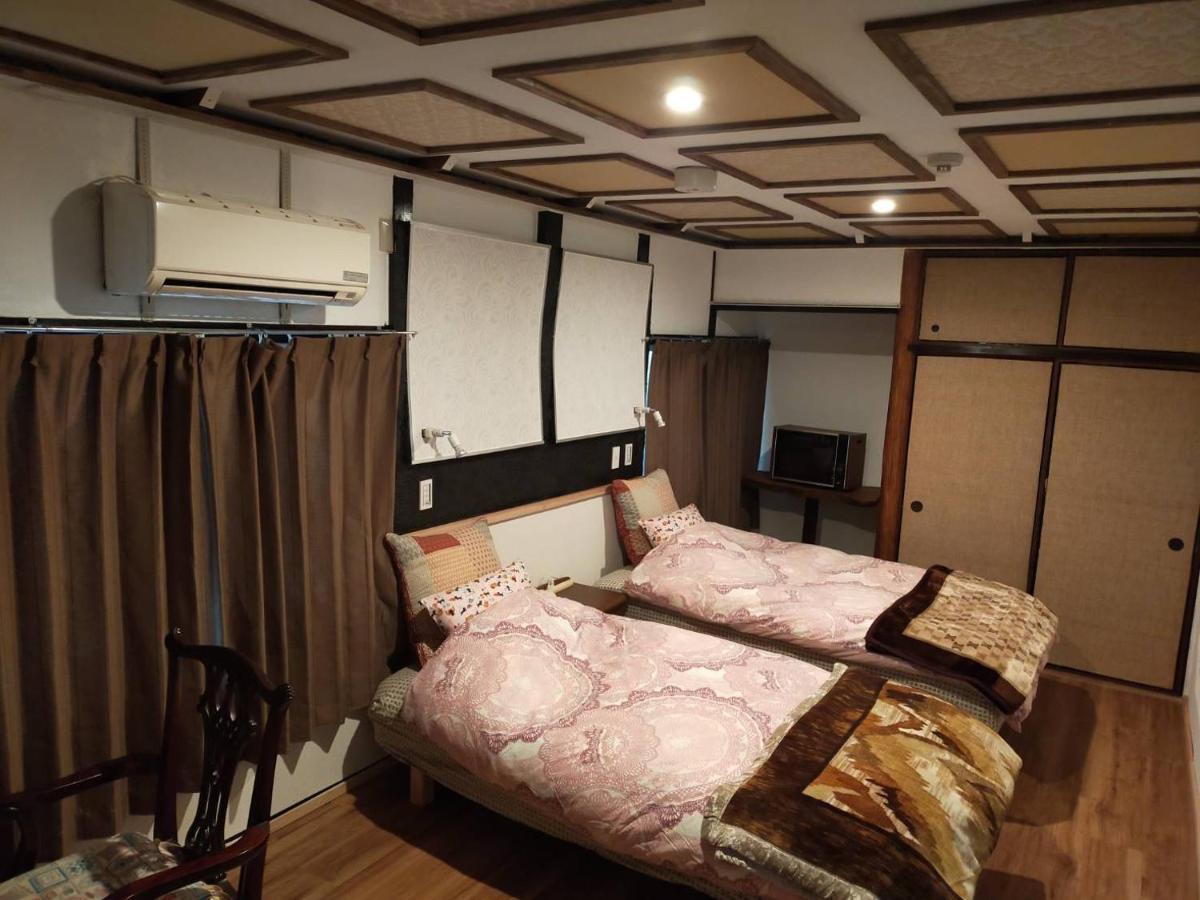 Guest House Neko Neko 丰中 外观 照片