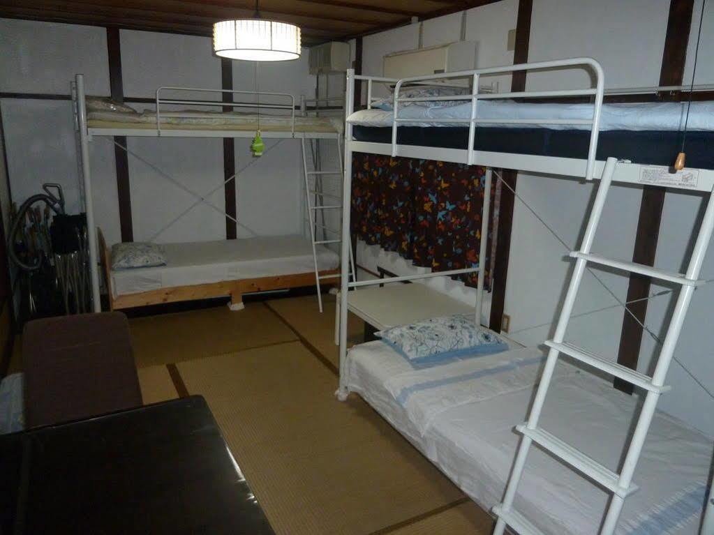 Guest House Neko Neko 丰中 外观 照片