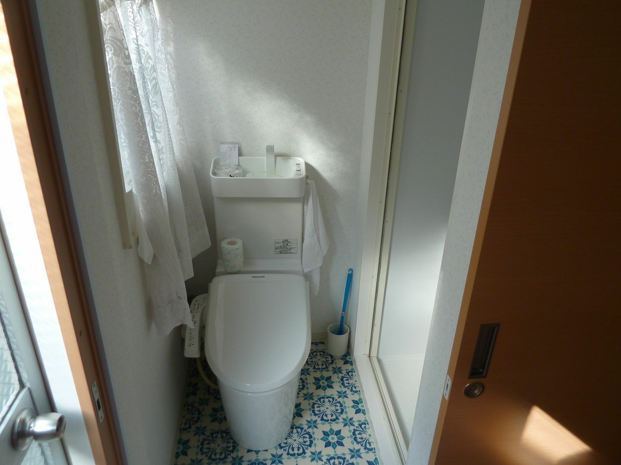 Guest House Neko Neko 丰中 外观 照片